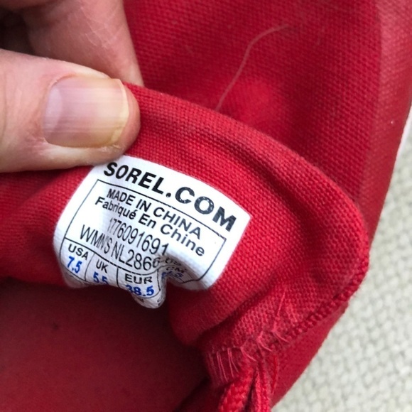 Sorel Red  Canvas Fashion Sneaker Size 7.5 - Picture 8 of 8